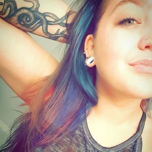 Meet your Posher, Britni